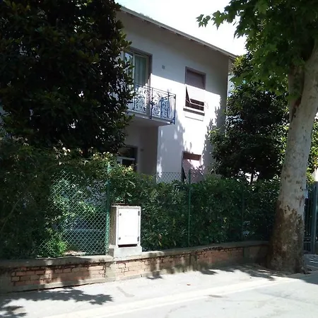 Un Giardino Vicino Al Mare Bellaria-Igea Marina